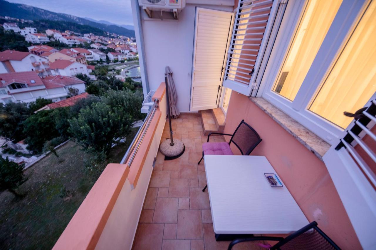 Apartments And Rooms Bolero Rab Town Exterior foto
